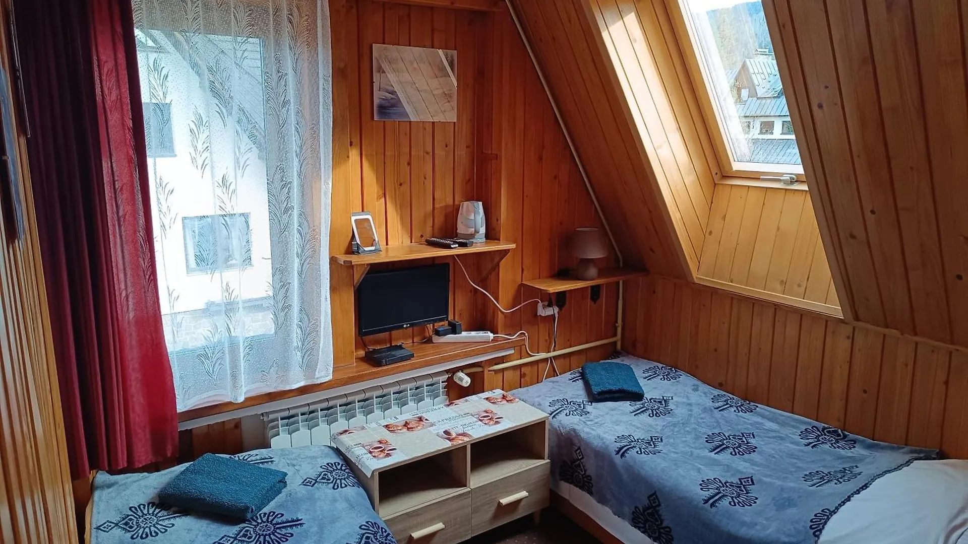 Pokoje Goscinne Kasprusie 50A ザコパネ ホームステイ